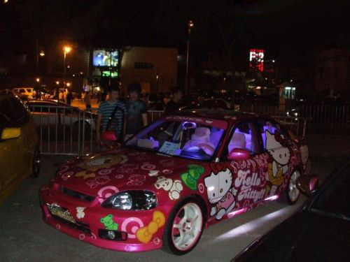 Hello Kitty Honda Civic