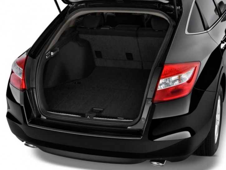 Honda Crosstour минусы, плюсы? - Багажник.jpg